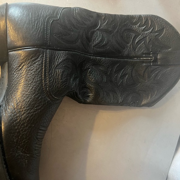 Ariat | Black Leather Cowboy Boots - Men’s - Picture 9 of 11